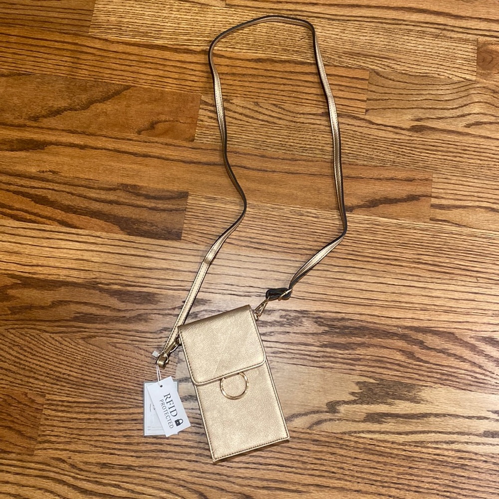 Cross body purse with phone case